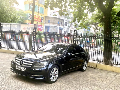 Mescedes benz C200, Màu Đen, đời 2011, giá tốt 2