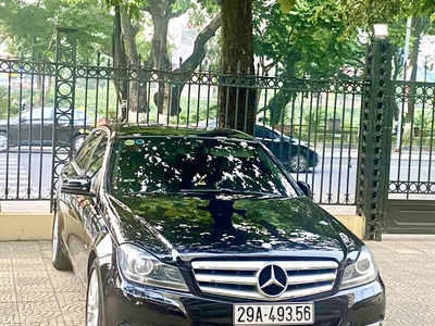 Mescedes benz C200, Màu Đen, đời 2011, giá tốt 0