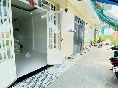 Chính chủ cần bán nhà 38m , không ngờ shr quốc lộ 50 cầu ông thìn chỉ 1,030 tỷ nhận nhà 0