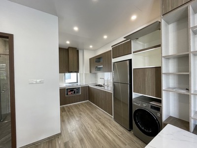 Cho thuê căn hộ 1 ngủ tách bếp cực rộng tại Vinhomes Marina, giá 17 triệu 3