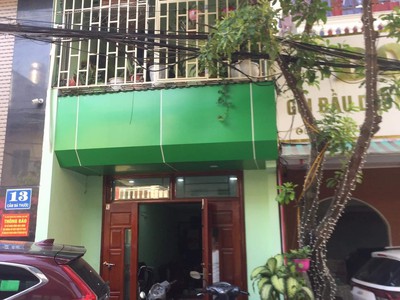 Bán nhà 2 tầng dọn vào ở luôn phường Lam Sơn 0