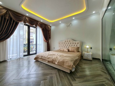 Bán Nhà 5 Tầng Mặt Công Viên Văn Cao 5