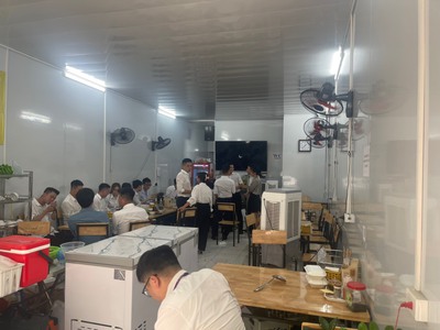 Chính chủ sang nhượng lại mặt bằng kinh doanh quán ăn tại phố dương khuê 3