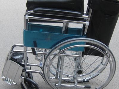 Cho thuê xe lăn du lịch, khám bệnh, biểu diễn 1