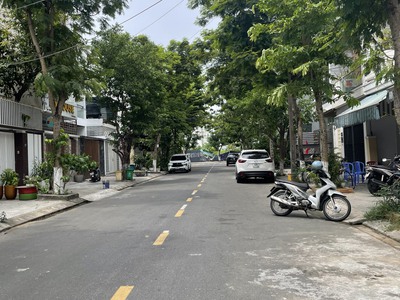 Bán nhà Nguyễn Đình Trân , gần bãi tắm Sơn Thuỷ. Giá 4tỷX còn TL. 0