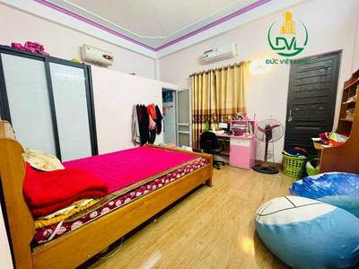 Chính chủ cần bán căn nhà 3 tầng thuộc đường lê thiết hùng   tp lào cai   tỉnh lào cai. 2