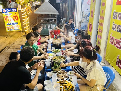 Cần sang nhượng lại quán lẩu địa chỉ  phố mai động, hoàng mai, hà nội. 1