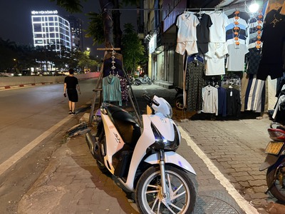 Cho Thuê Cửa Hàng Kinh Doanh Mặt Đường Kim Liên Xã Đàn 1