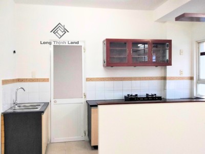 Bán ehome 3 , giá rẻ 1 tỷ370, đã có sổ hồng sẳn đã có 10000 cư dân an cư gần võ văn kiệt 3