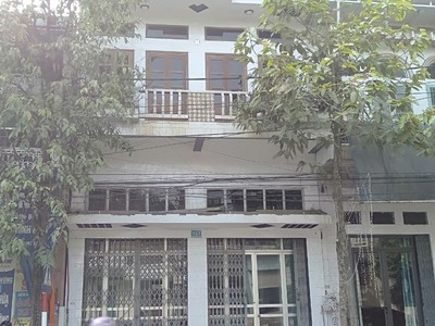 Chính chủ cần bán căn nhà 3 tầng thuộc số nhà 717   đường hoàng quốc việt   phường pom hán   tp lào 0
