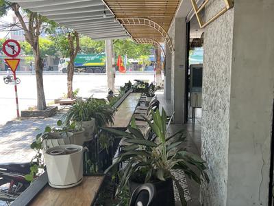 Cần cho thuê mặt bằng 2 mặt tiền đang kinh doanh cafe 3