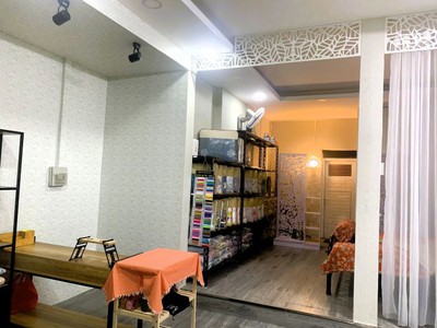 Cho thuê mặt bằng 50m2 mặt tiền đường hồng đức bình thọ 2