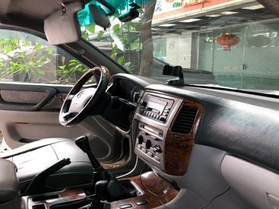 Bán xe toyota landcruiser 2005, số sàn 0