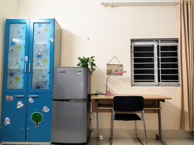 Phòng đủ đồ wc khép kín sạch sẽ 225 Quan Hoa Cầu Giấy 3tr/th 0