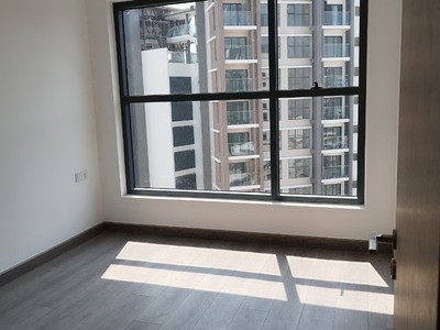 Bán gấp căn hộ diamond alanta celadon giá 4ti2 85m2 2