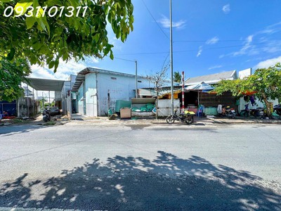 Bán nền lớn mặt tiền đường số 7 trục chính kdc cbgv đại học cần thơ . ngang gần 8m 3