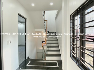 Nhà 3.5 tầng 52m2 sân cực thoáng phố Miếu Hai xã 4