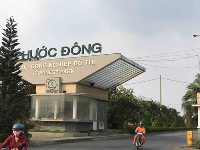 Tôi cần tiền bán gấp lô đất 100m2, giá 350tr ngay ubnd xã phước đông 0