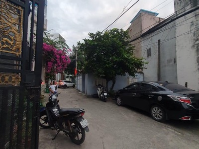 Nhà ngang 10.5m.. đường vip phường vip quận 7..đường 15 1