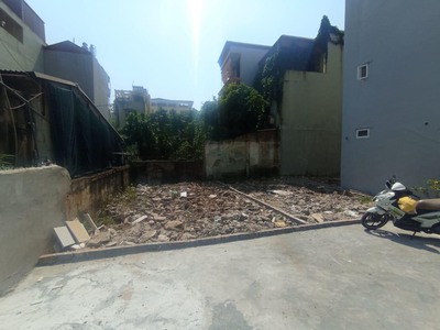 Hiếm có rẻ -đẹp- ô tô vào đất 45m, giá 2,xx tỷ 2