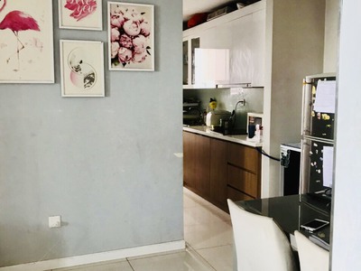 Chủ đi mỹ bán gấp căn góc  2pn rivera park saigon q10 2