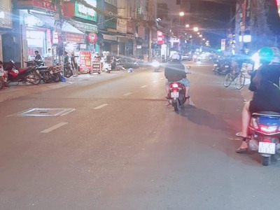 Bán nhà 2 mặt tiền ngay nơ trang long - lê quang định, 5x18m, 3 tầng, 4pn, giá 10.9 tỷ 0