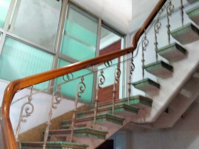 Bán nhà riêng 3,5 tầng MT đường Nguyễn Văn Cừ, P. Hồng Hải, Hạ Long,  Quảng Ninh 0