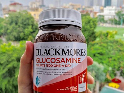Blackmores Glucosamine Úc 180 viên 1500mg - Giải pháp hoàn hảo cho xương khớp 0