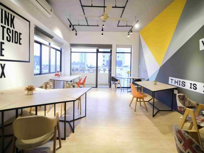 Cho thuê văn phòng mới, đẹp 100m2 hải châu giá rẻ chỉ 8tr 2