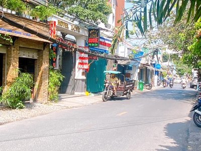 Ngộp bank nặng - mt trần bình trọng 4.5 x 11m - giá chỉ nhỉnh hơn 4 tỷ 0