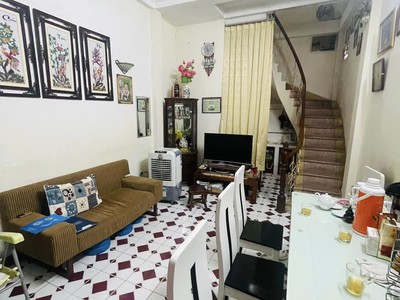Hiếm- 100tr/m2 nhà nguyễn trãi - ba gác đỗ cửa - 32m2x5t, mặt tiền 4.5 m giá 3.3 tỷ 0