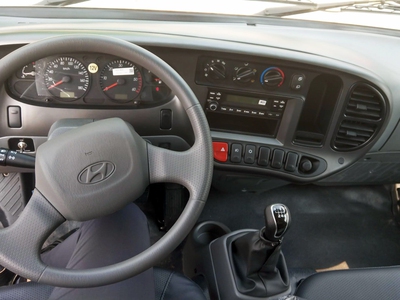 HYUNDAI N250SL Thùng dài 4,3 mét, Tải 2,5 tấn, Đưa 130 triệu Nhận Xe 6