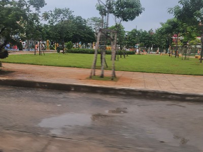 Nhà mặt tiền đường 882 phú hữu diện tích 80m cấp 4 vị trí đẹp tiện kinh doanh 1