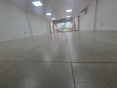 Chính chủ cho chuê mặt bằng 102 Phố Hoàng văn thái 81m2 kinh doanh mọi mặt hàng sạch sẽ 2