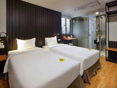Bán khách sạn 3  mặt tiền đường Biệt Thự - Nha Trang - Cách biển 200m 4