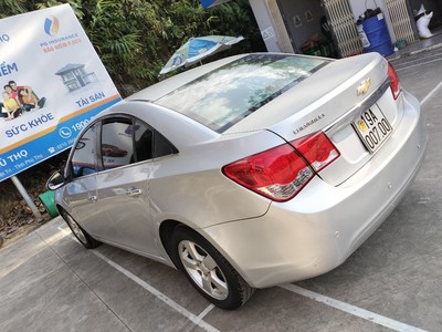 Em bán thu hồi vốn Chevrolet Cruze SX 2011 xe đẹp 2