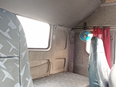 Bán Chenglong 2015 còn đăng kiểm 4