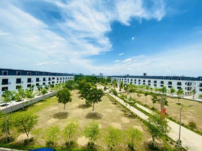 Bán Biệt Thự Nhà Vườn Gần Sân Bay Nội Bài Tại HUD Mê Linh CENTRAL 4