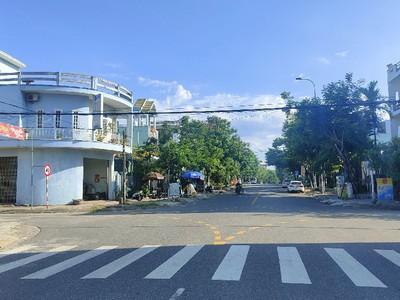 Cần bán đất mt phùng hưng, đất vị trí đẹp, nằm ngay sau lô biệt thự nguyễn tất thành 0