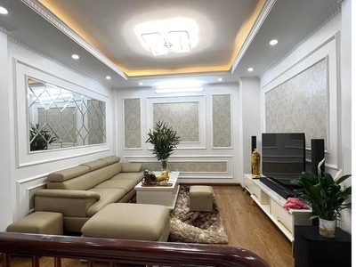 Bán nhà mặt phố nguyễn chí thanh, đống đa 39m, mt 5.2m. giá: 17.7 tỷ 0