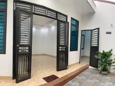 Cần bán nhà địa chỉ đường hùng vương thị xã phú thọ 1