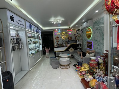 Bán nhà mặt ngõ 229 hàng kênh, diện tích 50m 3 tầng, giá 2.8 tỉ kinh doanh tốt 0