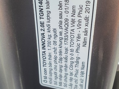 Cần bán xe innova bản E sản xuất 2019 . 6
