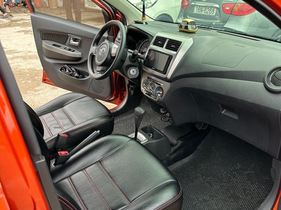 Bán xe Toyota Wigo 2018 số tự động màu cam. 0