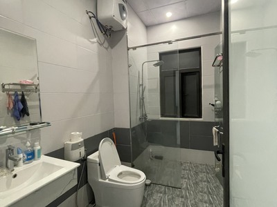 Bán nhà hoàn thiện 4 tầng cực đẹp, 68,5m2, khu vực Lê Chân, chỉ 5  ra Aeon Mall, ô tô đỗ cửa giá đẹp 0