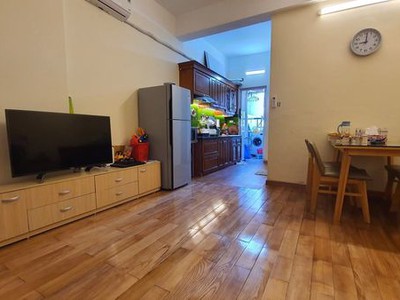 Bán căn 1 ngủ duy nhất nhà đẹp, sạch sẽ giá 1.27 tỷ 6