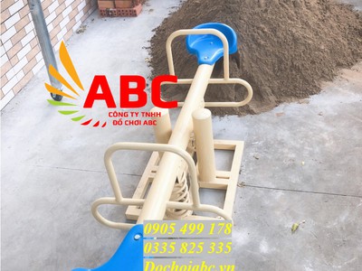 Bập bênh đòn 2 ghế cho bé mầm non 0