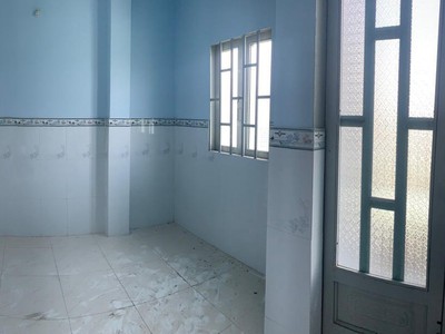 Cần trả nợ tôi chính chủ cần bán gấp lỗ 100 triệu căn nhad 1 trệt 2 lầu 3 phòng ngủ 3