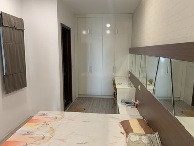 Cần bán căn hộ Lữ Gia, Phường 15, Quận 11 : -	Diện tích 171m2, 5 phòng ngủ, 4 toilet 6