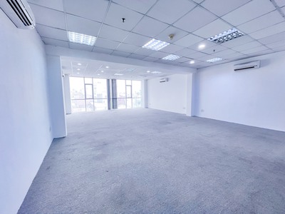 Văn phòng Phú Nhuận- Đường Hoàng Văn Thụ 75-100m2 giá chỉ từ 23 Triệu / tháng 1
